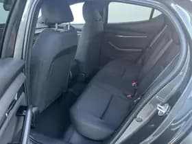 Mazda 3 thumbnail 10