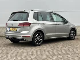 Volkswagen Golf thumbnail 5