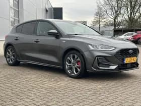 Ford Focus thumbnail 3