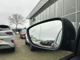 Ford Focus thumbnail 8
