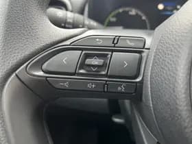 Mazda 2 thumbnail 12