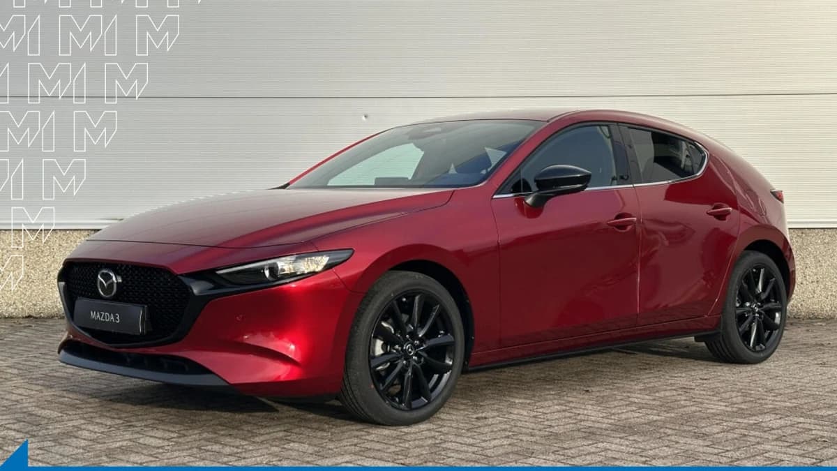 Mazda 3 — foto 1