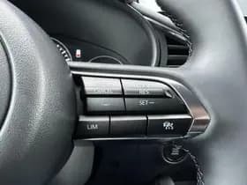 Mazda 3 thumbnail 19