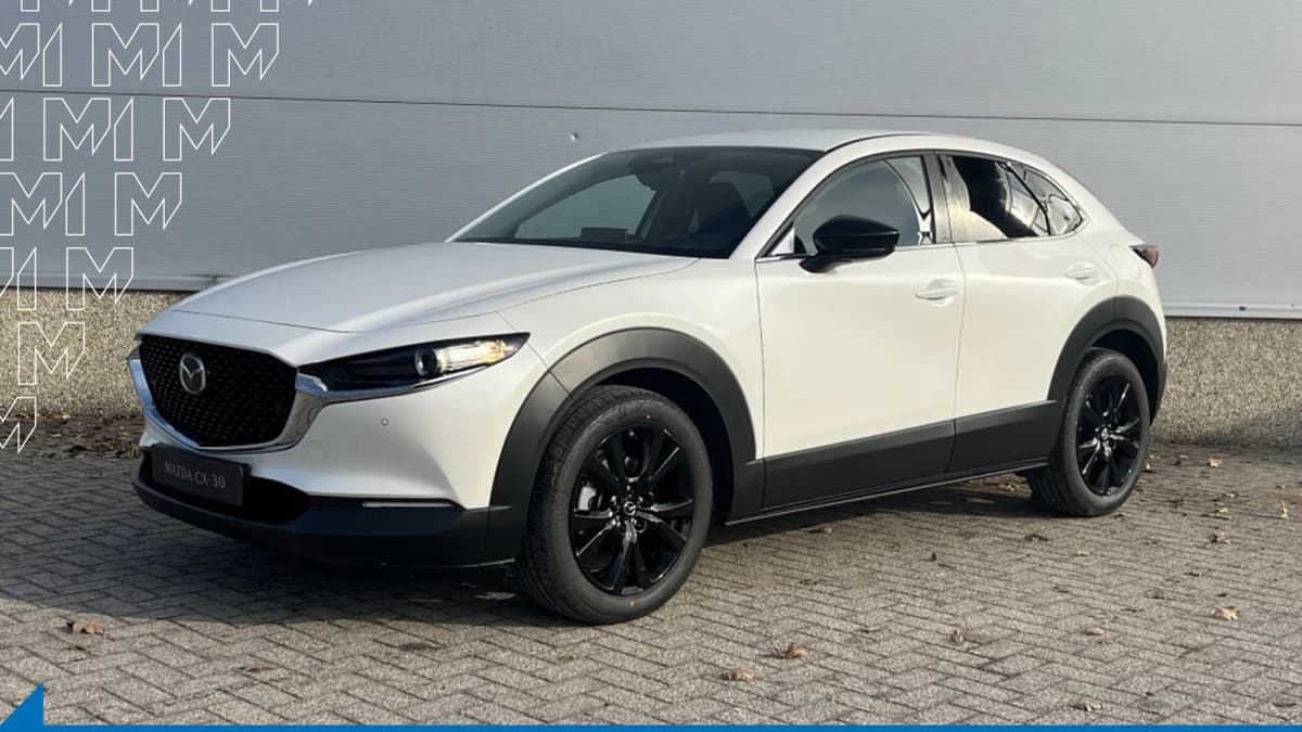 Mazda CX-30 — foto 1
