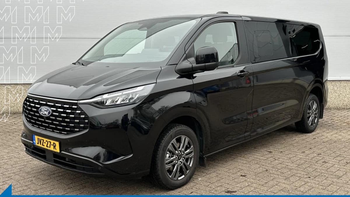 Ford Tourneo — foto 1