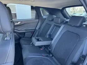 Ford Kuga thumbnail 6