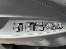 Hyundai Tucson thumbnail 17