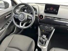 Mazda 2 thumbnail 9
