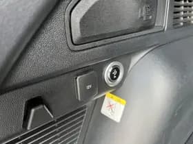 Ford Kuga thumbnail 10
