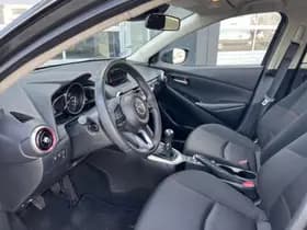 Mazda 2 thumbnail 11