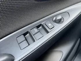 Mazda 2 thumbnail 13