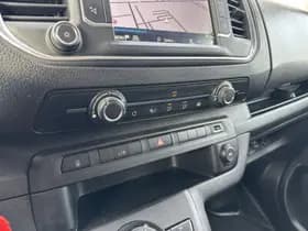 Opel Vivaro thumbnail 13