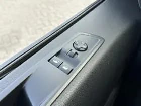 Opel Vivaro thumbnail 22