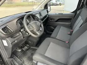 Opel Vivaro thumbnail 10