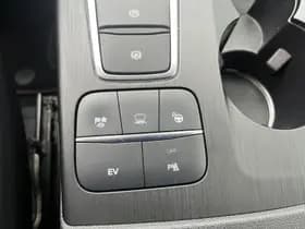 Ford Kuga thumbnail 29
