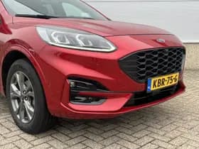 Ford Kuga thumbnail 4