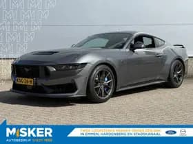 Ford Mustang thumbnail 2