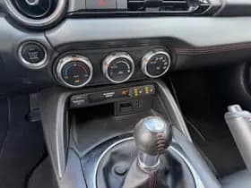 Mazda MX-5 thumbnail 19