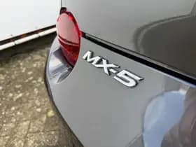 Mazda MX-5 thumbnail 22