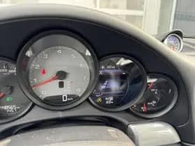 Porsche 911 thumbnail 23