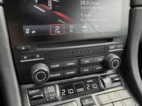 Porsche 911 thumbnail 24
