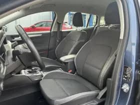 Ford Focus thumbnail 9
