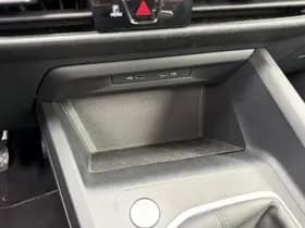 Volkswagen Golf thumbnail 23