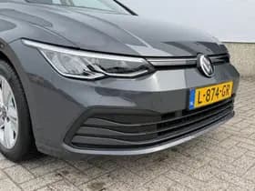 Volkswagen Golf thumbnail 4