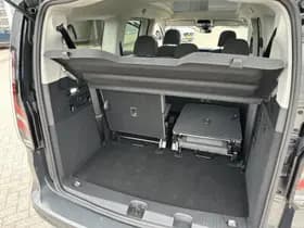 Ford GRAND TOURNEO CONNECT thumbnail 8