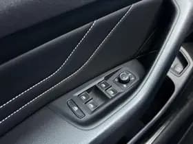 Volkswagen Passat thumbnail 19