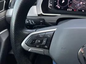Volkswagen Passat thumbnail 22
