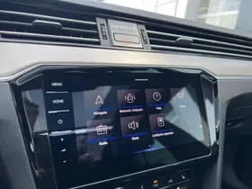 Volkswagen Passat thumbnail 28