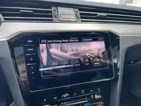 Volkswagen Passat thumbnail 30