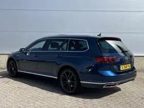Volkswagen Passat thumbnail 4