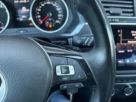 Volkswagen Tiguan thumbnail 17