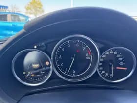 Mazda MX-5 thumbnail 11
