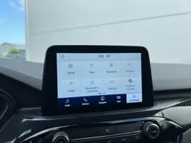 Ford Kuga thumbnail 27