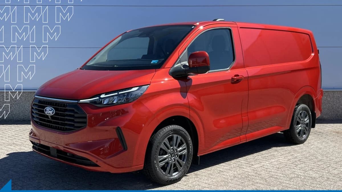 Ford Transit Custom — foto 1