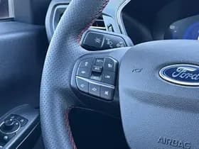 Ford Kuga thumbnail 18