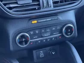 Ford Kuga thumbnail 21