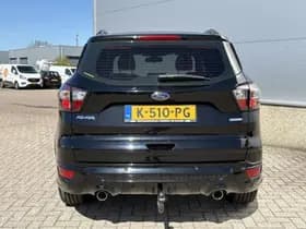 Ford Kuga thumbnail 9