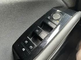 Mazda 3 2.0 e-SkyActiv-X M Hybrid 180 Comfort met Bose thumbnail 7