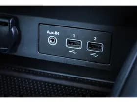 Renault Captur 1.3 TCe 140 Intens Van 17.950,- NU 16.950,- ! thumbnail 11