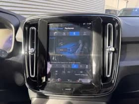 Volvo XC40 thumbnail 13