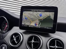 Mercedes-Benz CLA 180 Business Solution AMG thumbnail 6