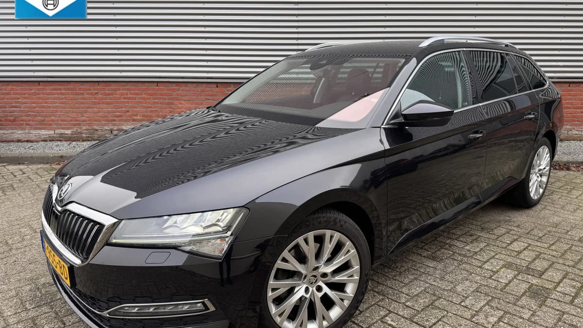 ŠKODA Superb Combi 1.5 TSI ACT Business Edition — foto 1