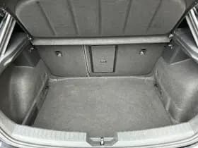 SEAT Leon 1.5 eTSI FR Launch Edition thumbnail 25