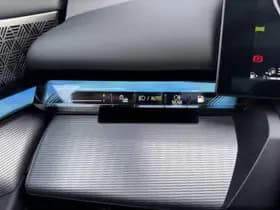 BMW 5 Serie 550e xDrive thumbnail 15