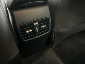 Toyota Corolla Touring Sports 1.8 Hybrid Business Plus thumbnail 8