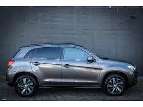 Mitsubishi ASX thumbnail 2